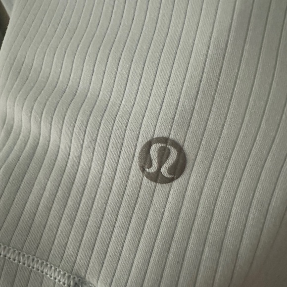 Lululemon Icy Blue Ribbed Rulu Long Sleeve Running or Training Top - Picture 6 of 7